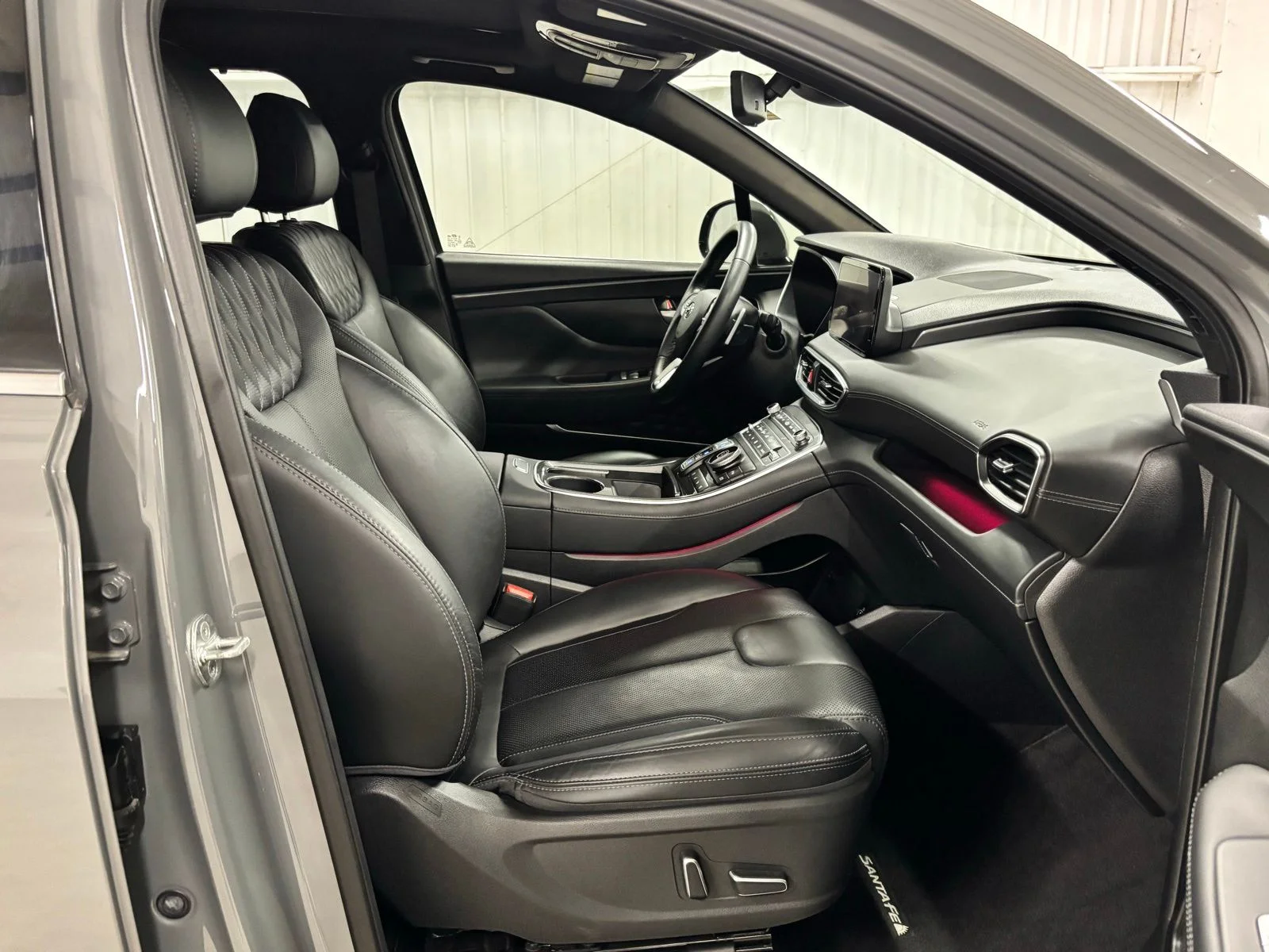 Used 2022 Gray Hyundai Calligraphy image 21