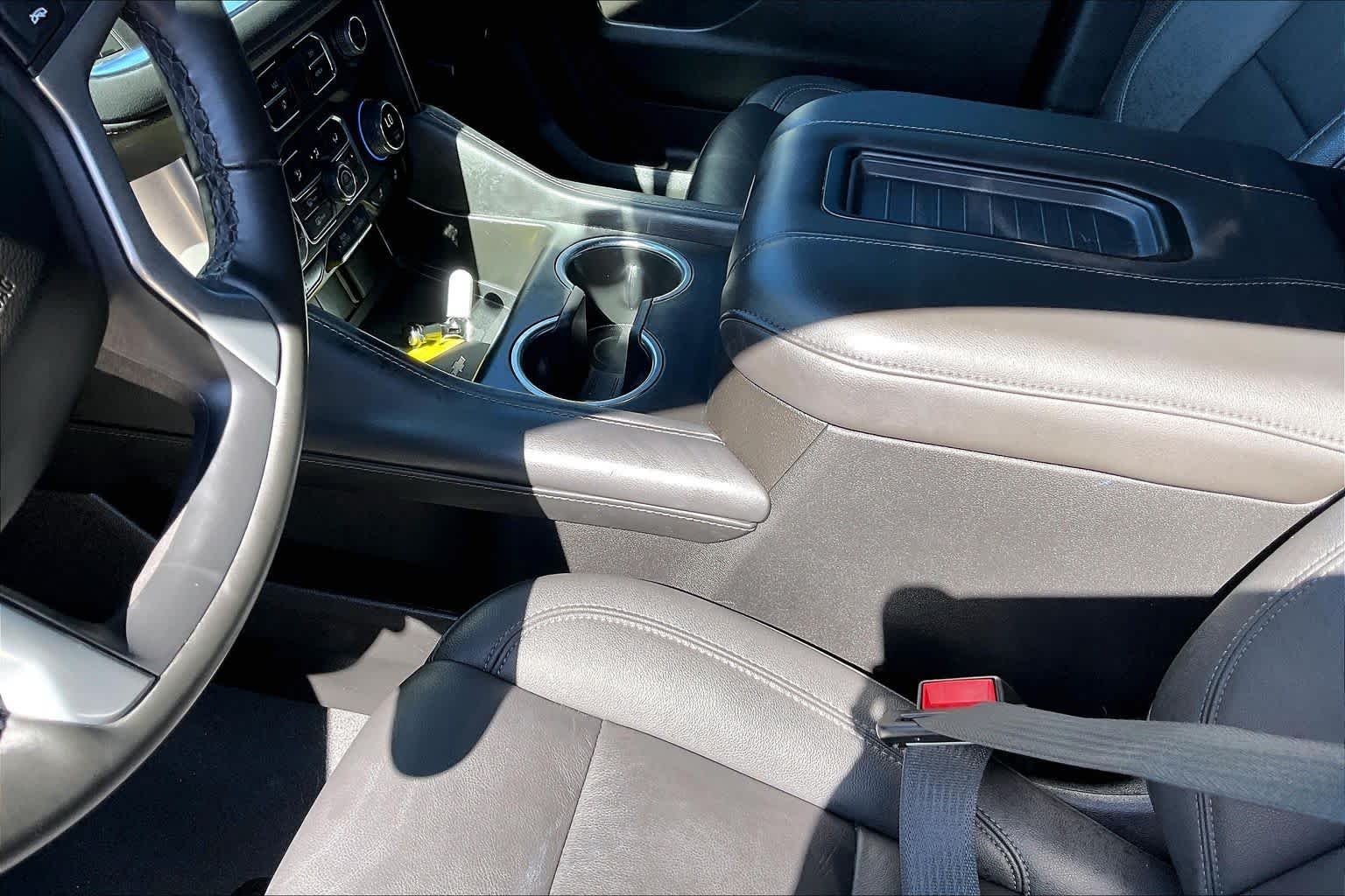 Used 2024 Dark Ash Metallic Chevrolet Z71 image 17