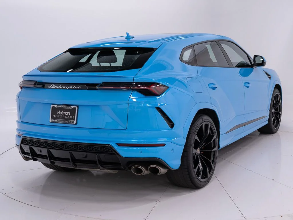 Used 2022 Blu Cepheus Lamborghini  image 5