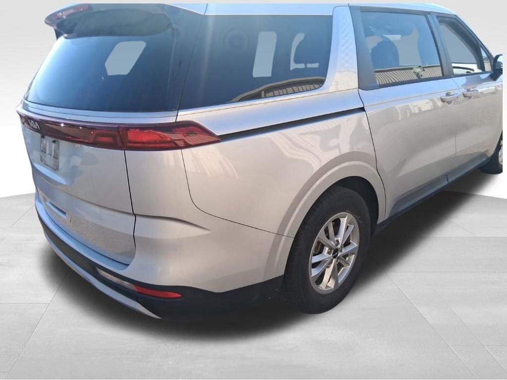 Used 2023 Silver Kia LX image 13