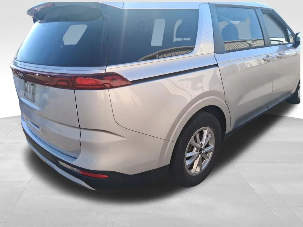 Used 2023 Silver Kia LX image 13
