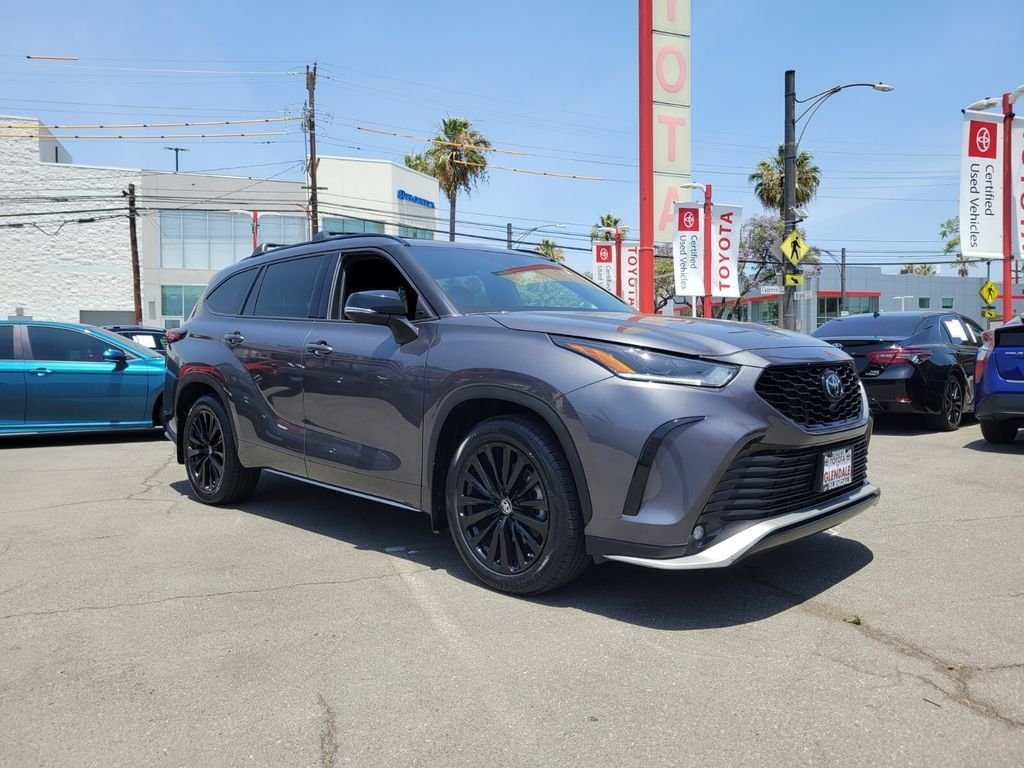 Used 2024 Gray Toyota XSE image 3