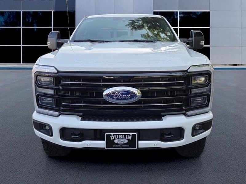 New 2026 Star White Metallic Tri-Coat Ford F-250® Platinum® image 2