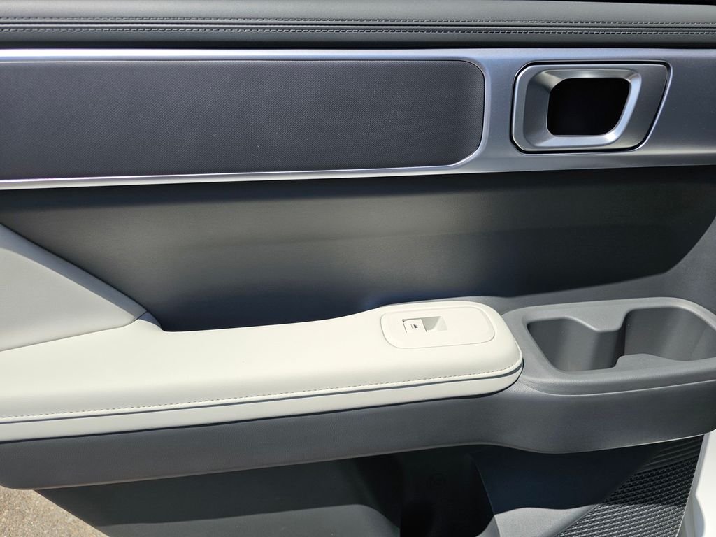 New 2026 White Hyundai SEL image 19