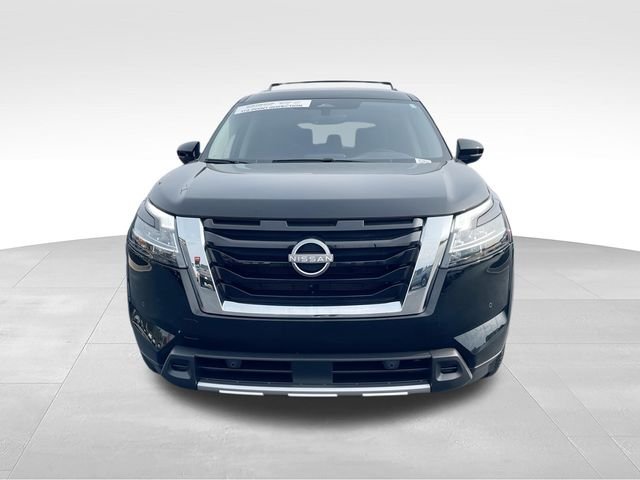 Used 2023 Black Nissan SL image 3