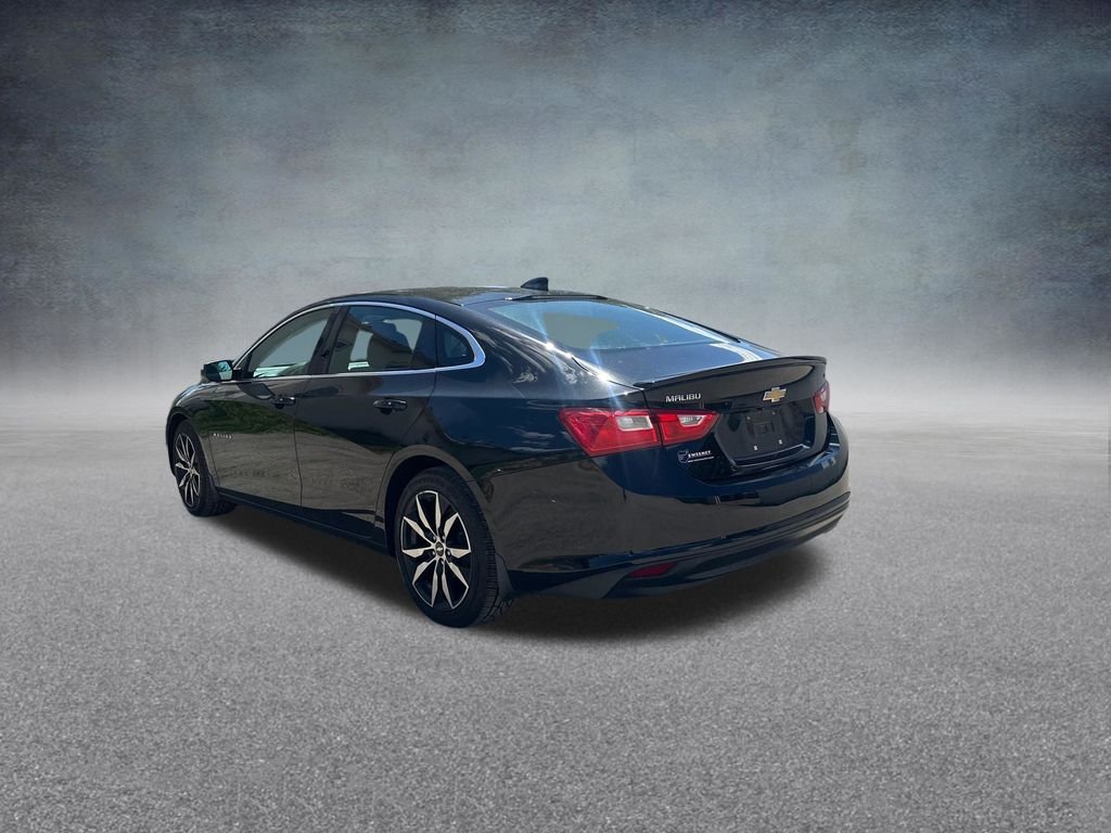 Used 2018 Black Chevrolet LT image 31