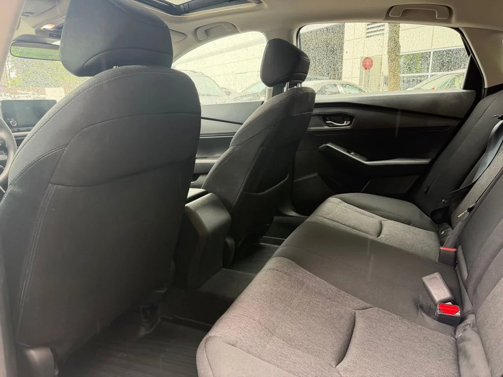 Used 2023 Platinum White Honda EX image 13