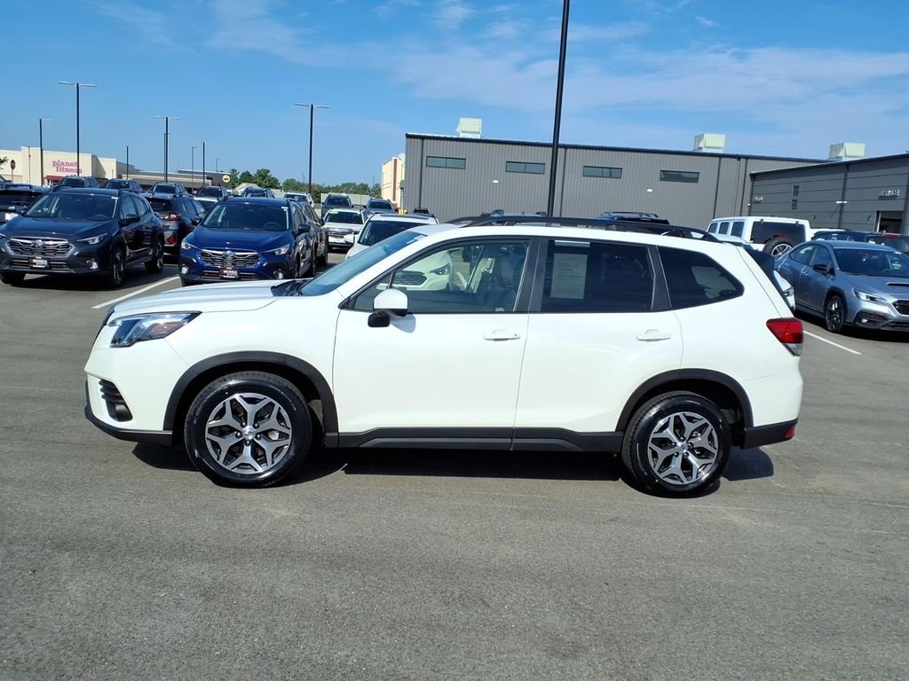 Used 2024 Crystal White Pearl Subaru Premium image 2