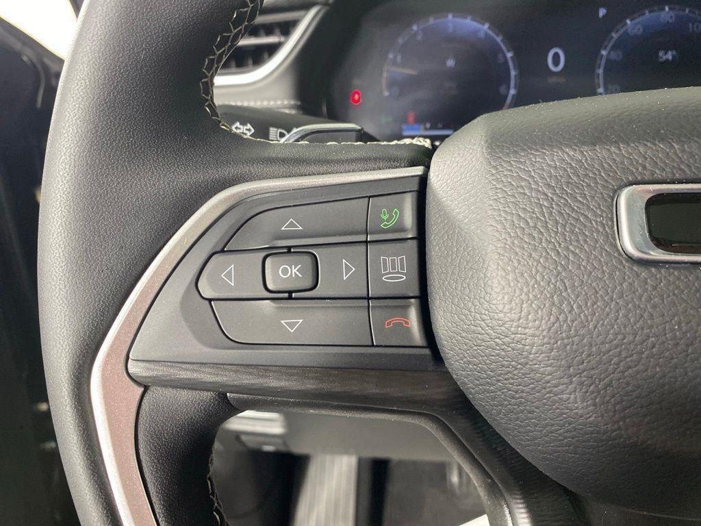 2025 Jeep Grand Cherokee Laredo - Photo 17