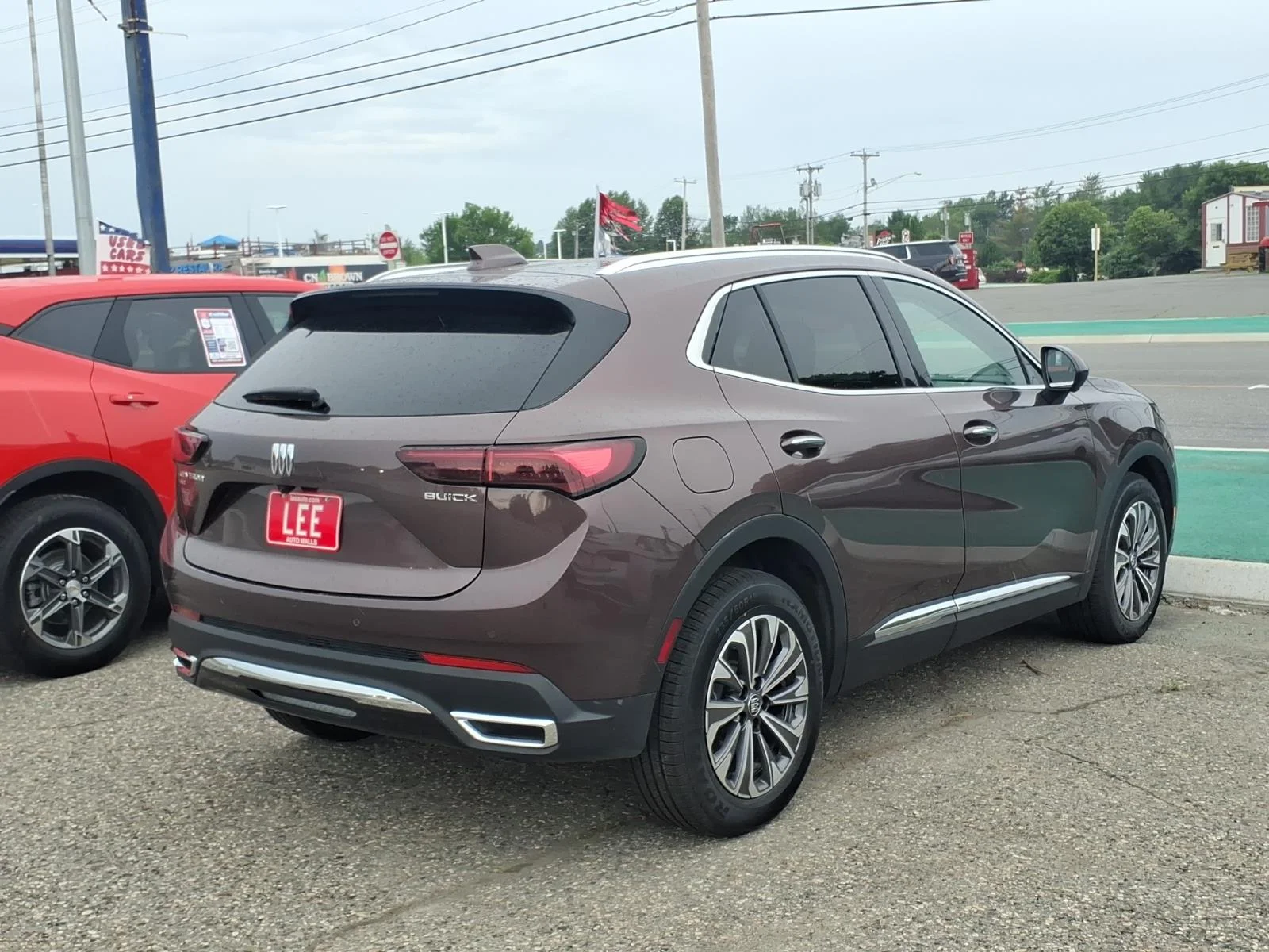 Used 2024 Amethyst Metallic Buick Preferred image 5