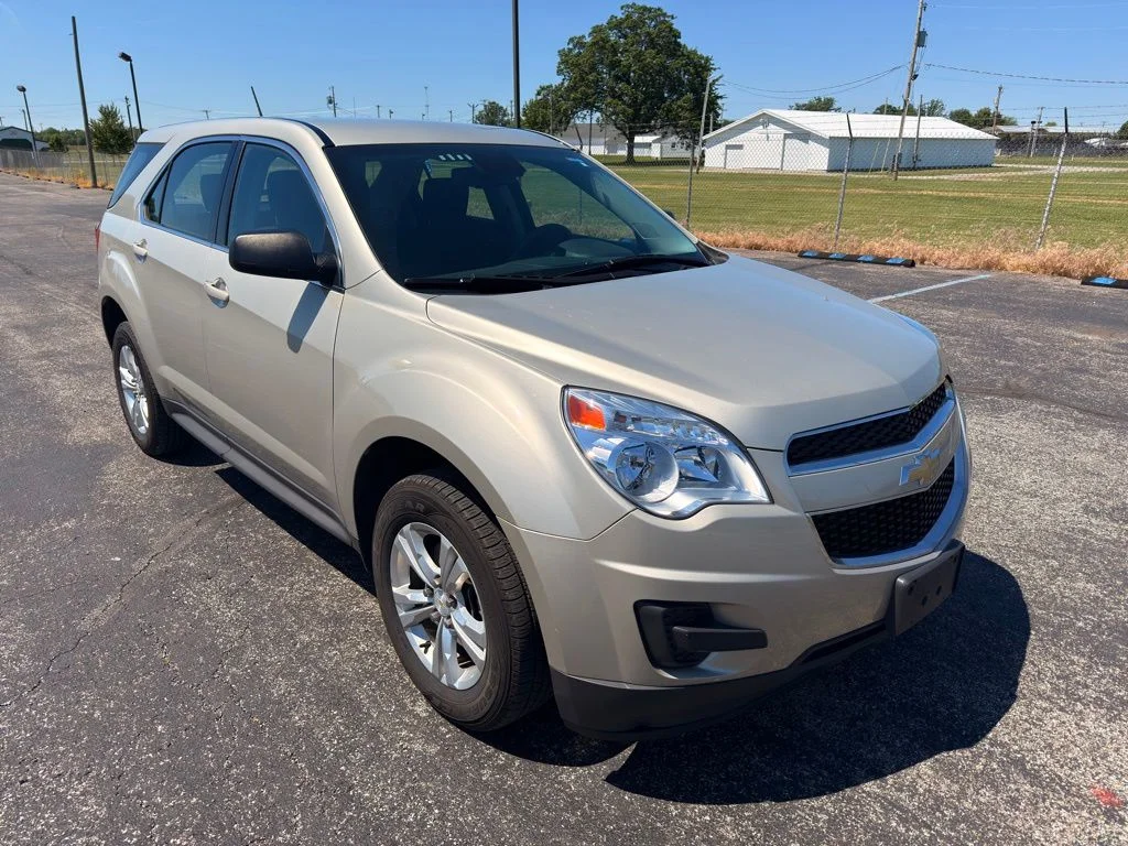 Used 2013 Gold Chevrolet LS image 5