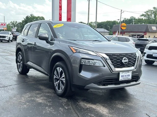 Used 2023 Gray Nissan SV image 12