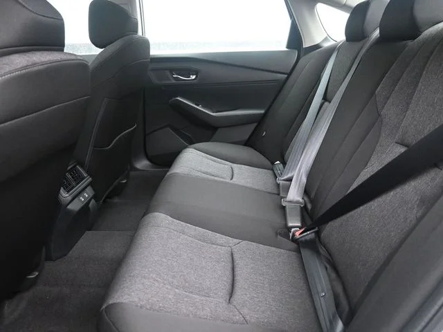 New 2026 Platinum White Pearl Honda SE image 22
