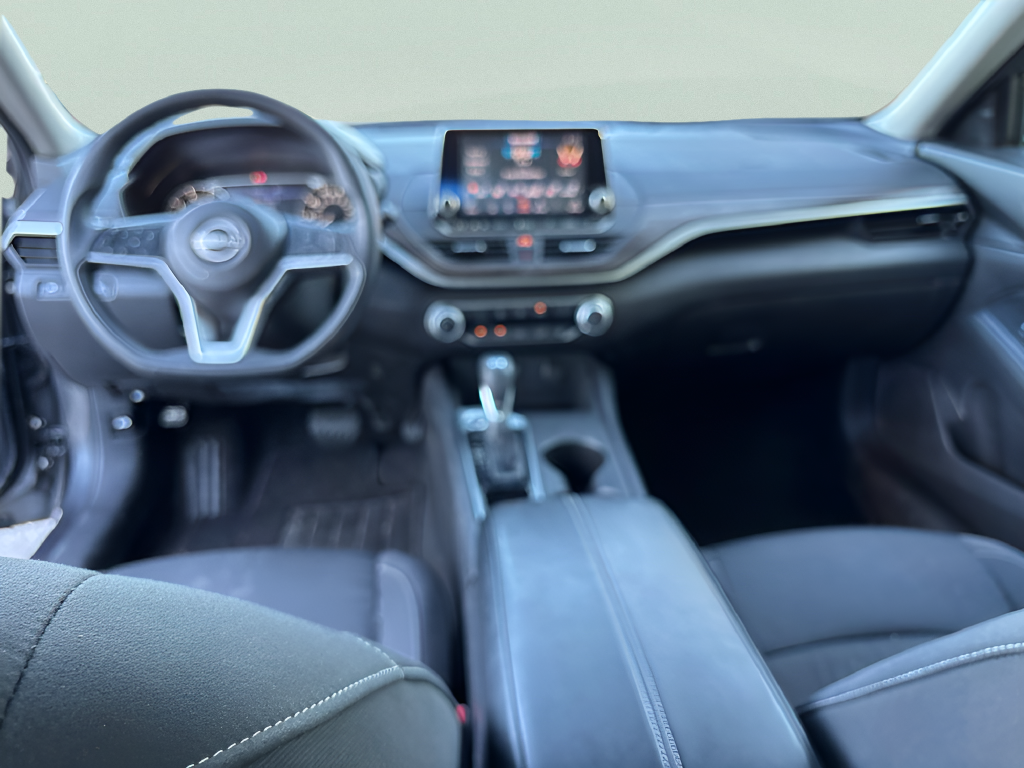 Used 2025 Gray Nissan 2.5 SV image 20