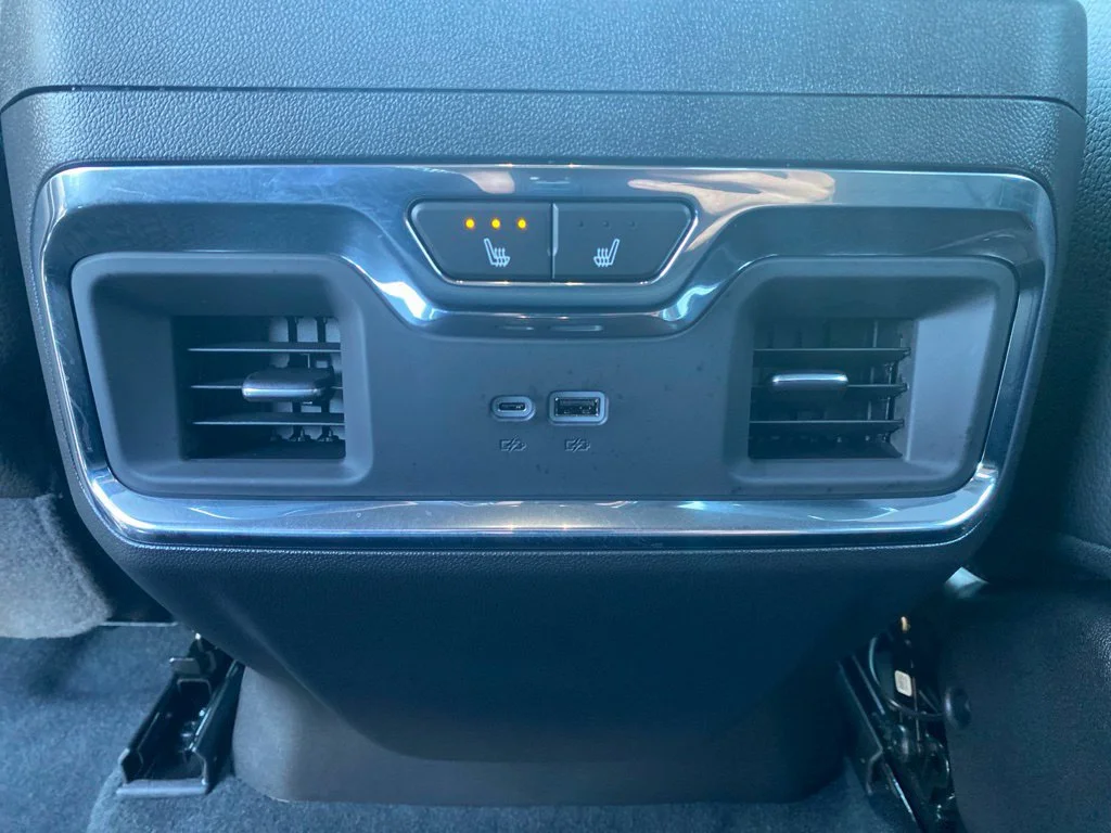 Used 2026 Onyx Black GMC Denali image 16