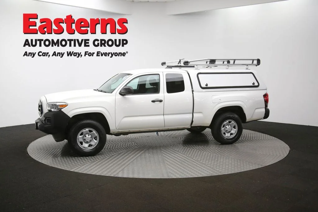 Used 2021 White Toyota SR image 56
