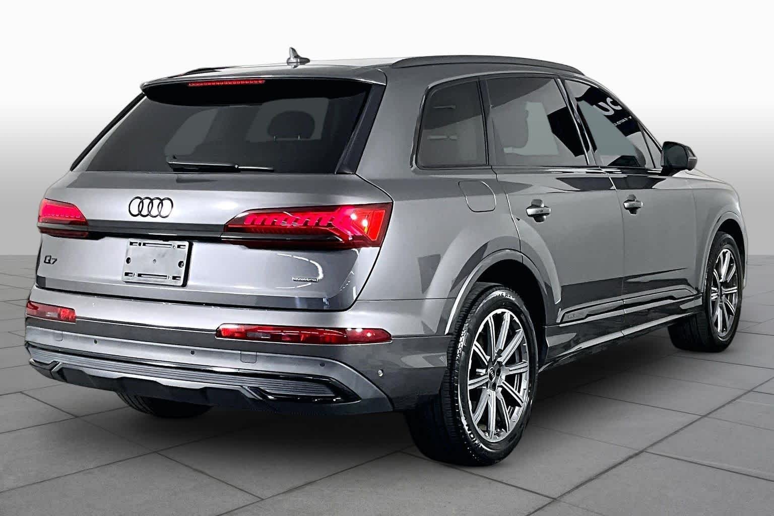 2023 Audi Q7 Premium Plus - Photo 13
