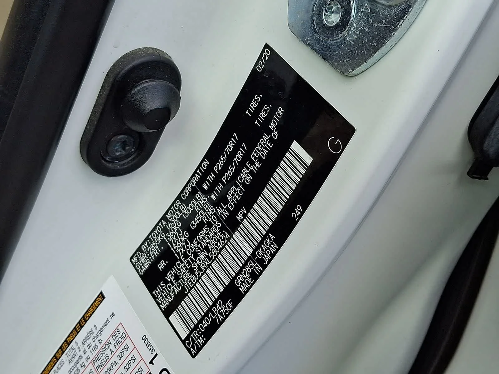 Certified Used 2020 Super White Toyota SR5 Premium image 32