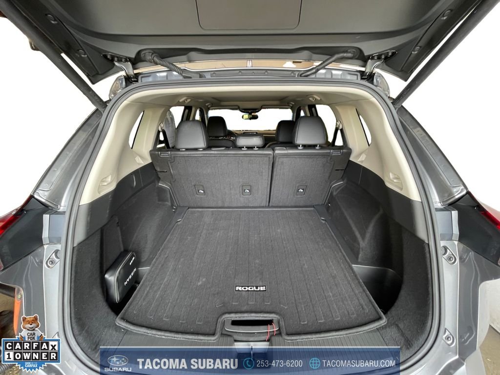 Used 2025 Gray Nissan SV image 19