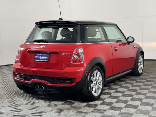 Used 2011 Chili Red MINI Base image 10