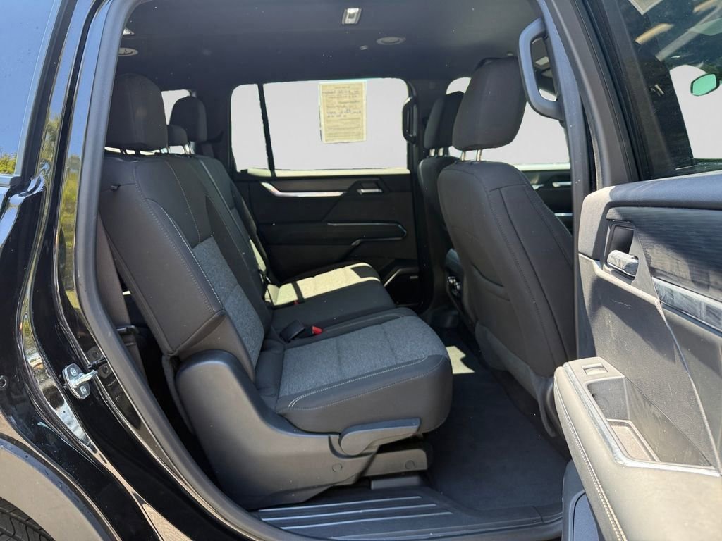 Used 2025 Ebony Twilight Metallic GMC AWD Elevation image 18