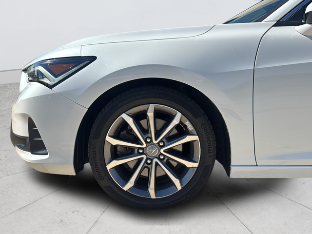 Used 2023 White Acura  image 32