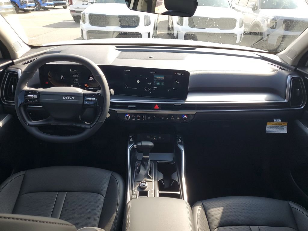 New 2026 White Kia EX image 18