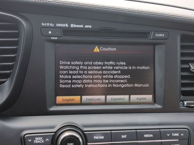 Used 2011 Silver Kia SX image 18