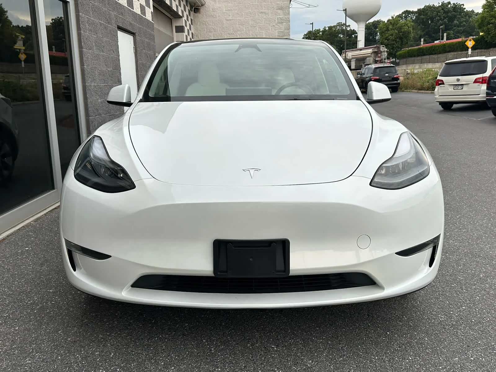 Used 2024 Pearl White Multi-Coat Tesla Long Range image 3