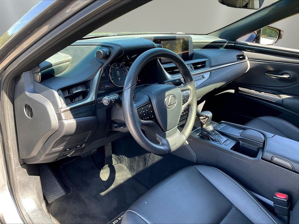 Used 2021 Gray Pearl Lexus 350 image 18