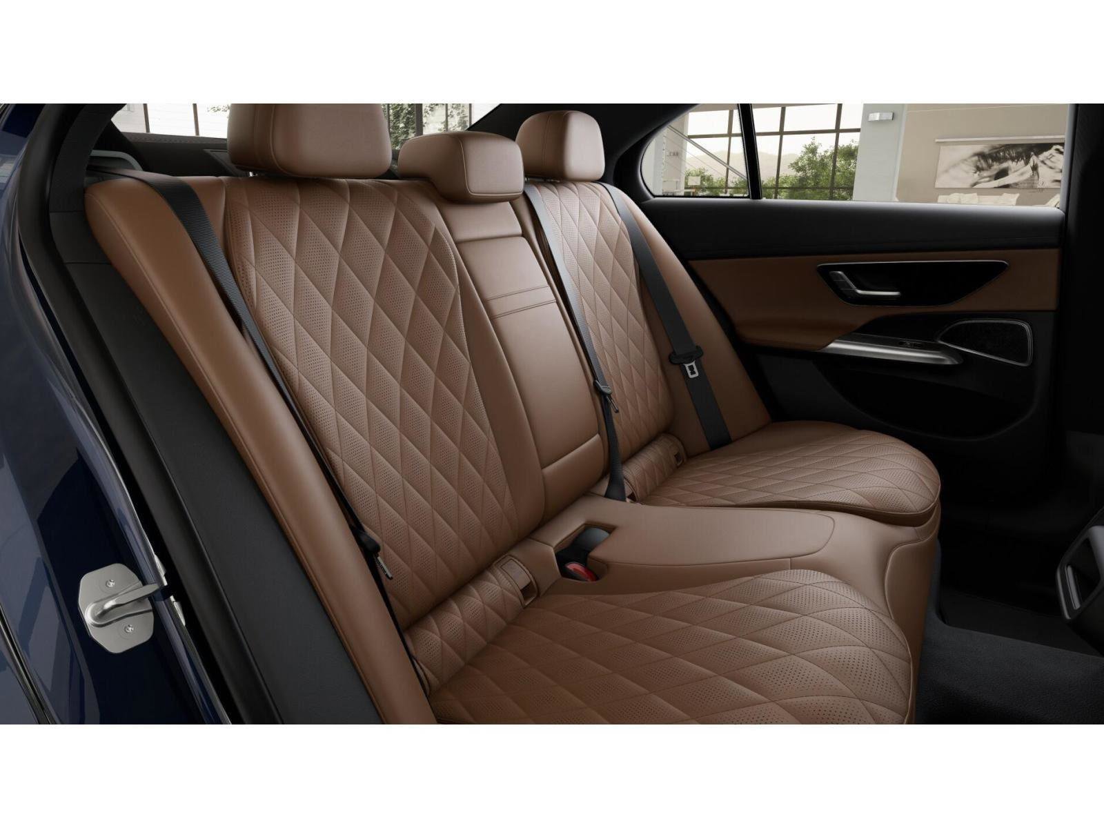 2026 Mercedes-Benz E-Class E450 - Photo 5