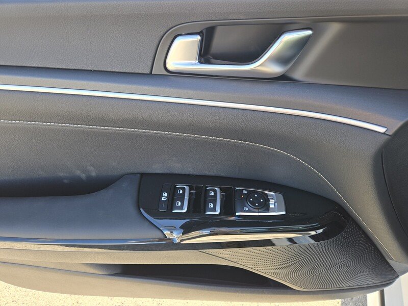 New 2026 Snow White Pearl Kia GT-Line FWD image 10