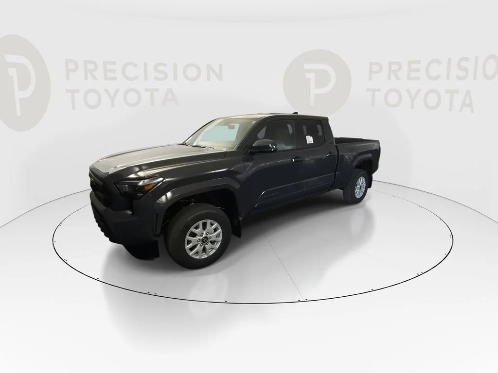 2026 Toyota Tacoma SR5 - Photo 8