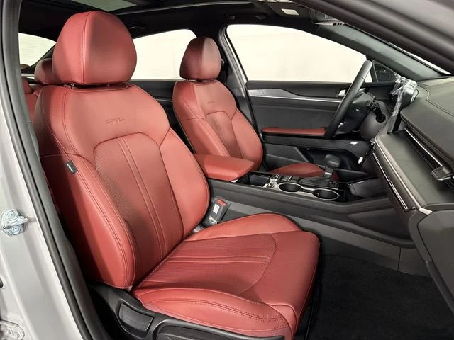 New 2026 Wolf Gray Kia GT-Line FWD image 25