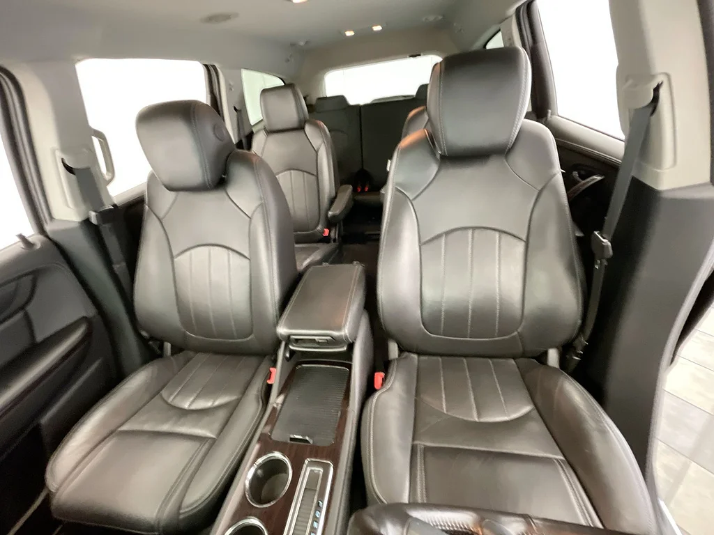 Used 2017 Tungsten Metallic Chevrolet Premier image 19