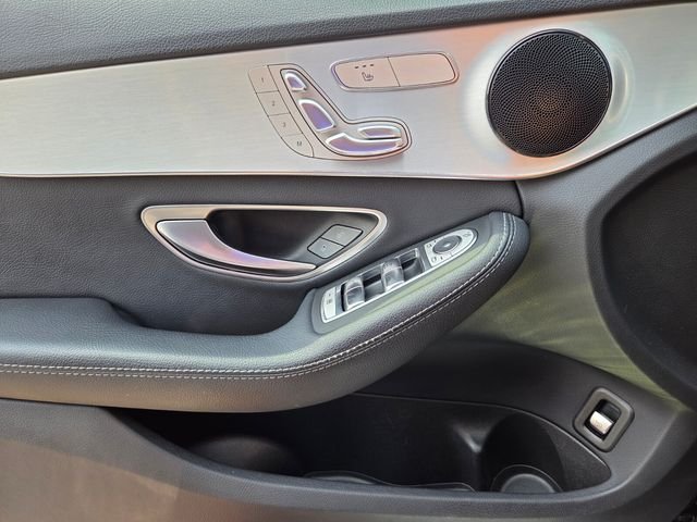 Used 2020 Black Mercedes-Benz C 300 image 27
