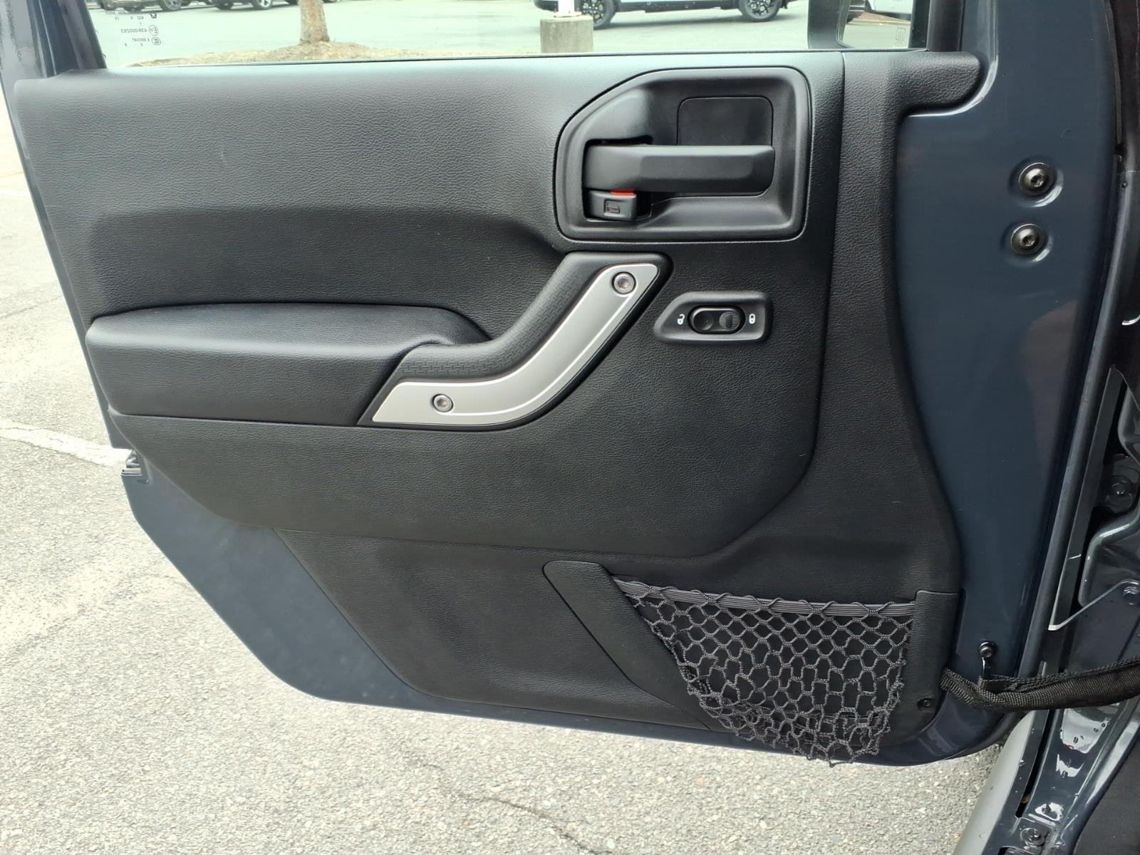 Used 2017 Granite Crystal Metallic Clearcoat Jeep Rubicon image 31