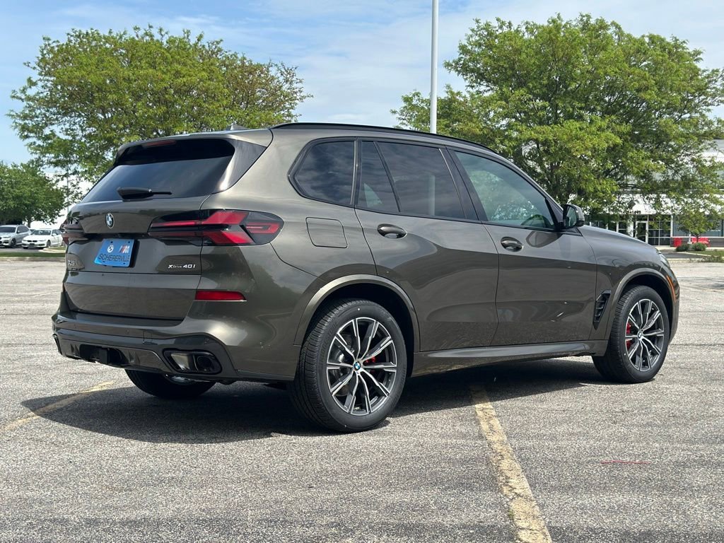 New 2026 Manhattan Green Metallic BMW xDrive40i image 7
