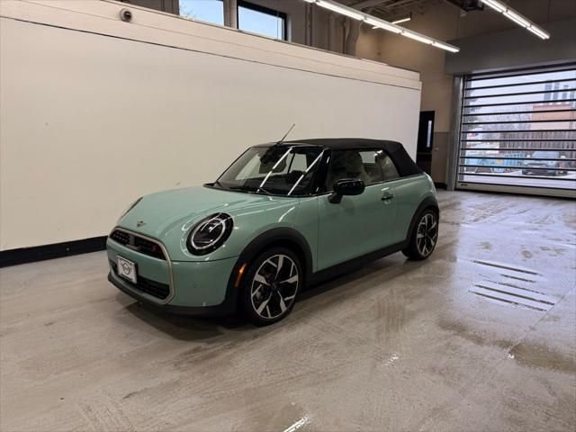 2026 MINI Convertible Cooper S Signature's photo