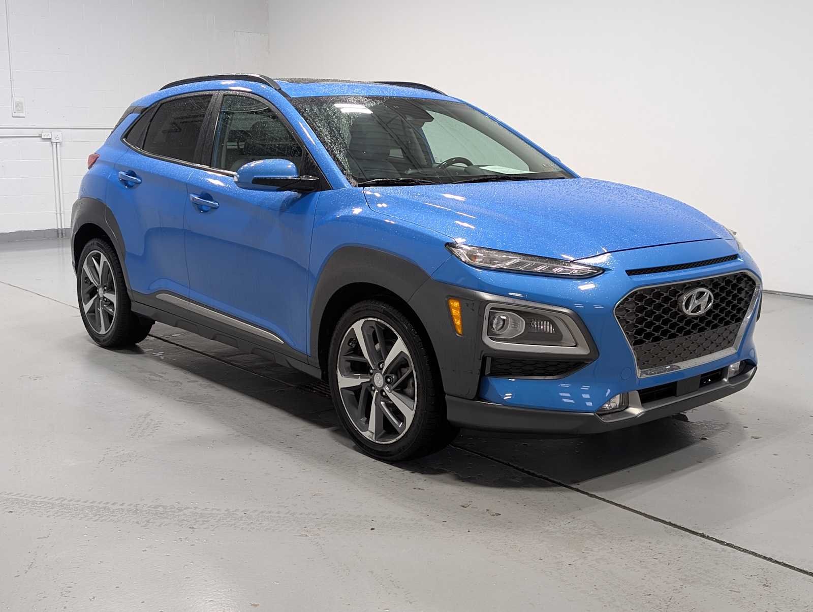 Used 2020 Surf Blue Hyundai Ultimate image 6