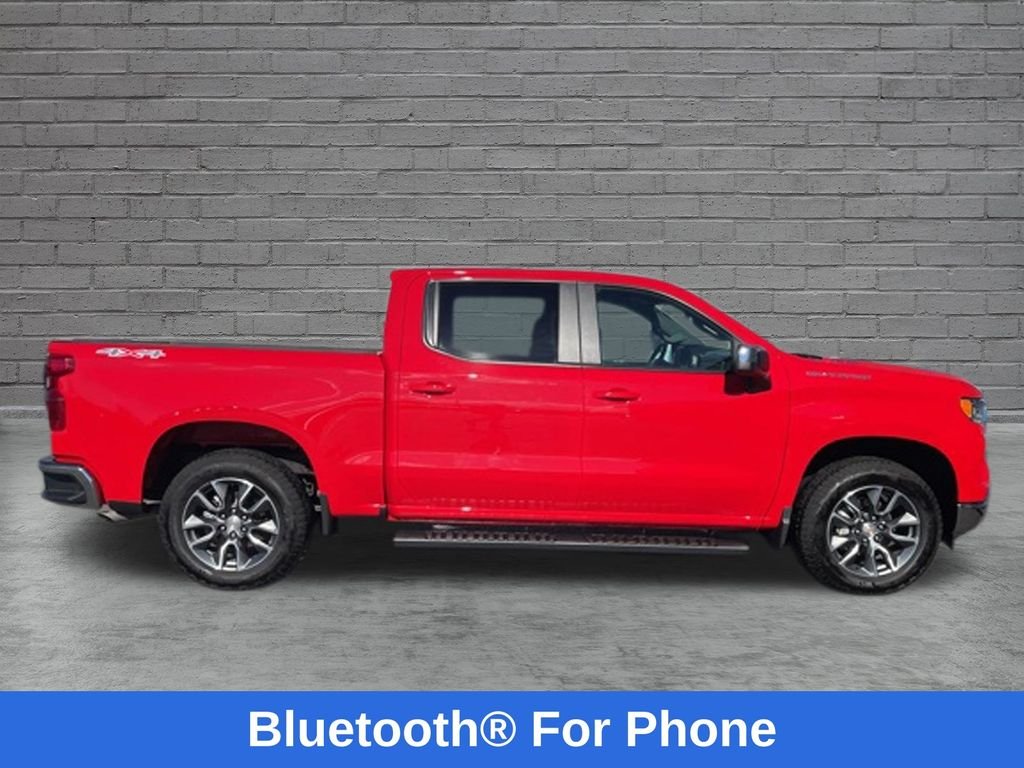 Used 2025 Red Chevrolet LT image 10