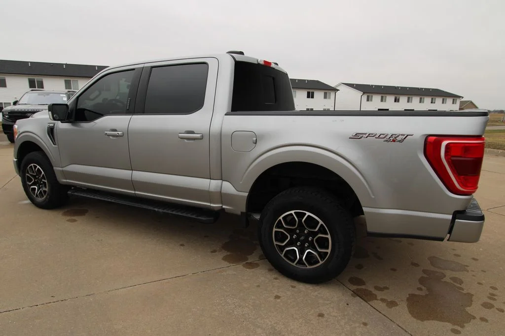 Used 2022 Iconic Silver Metallic Ford XLT image 15