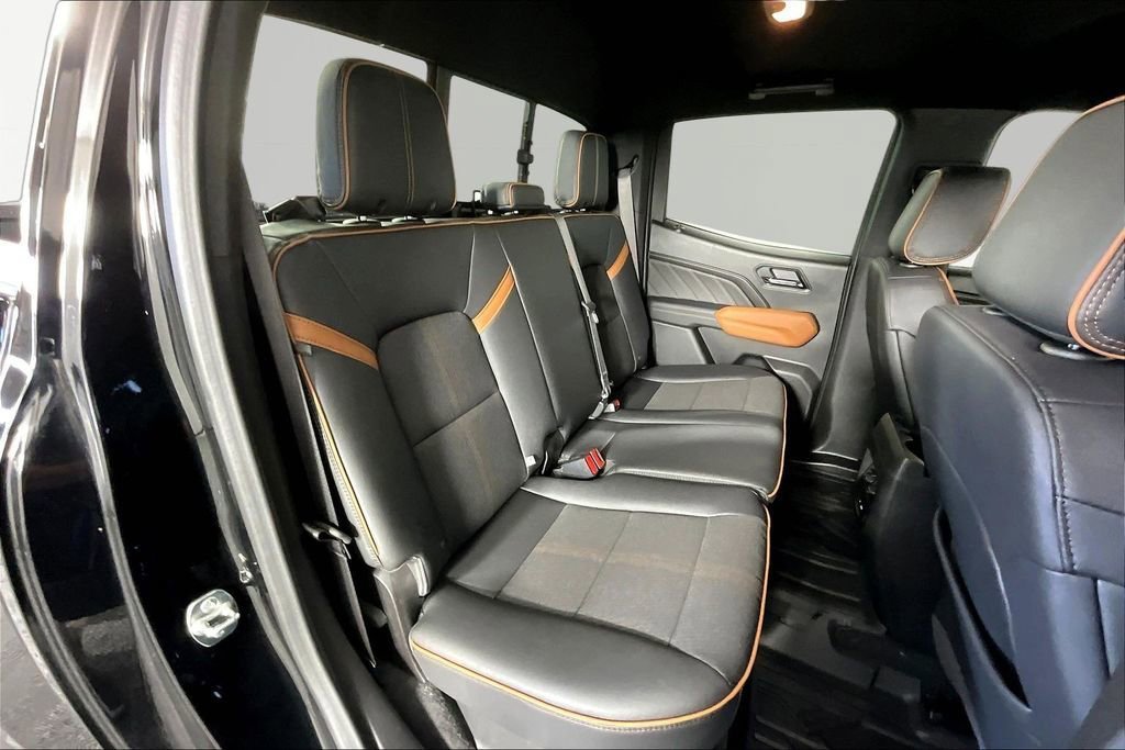 2026 GMC Canyon AT4 - Photo 10