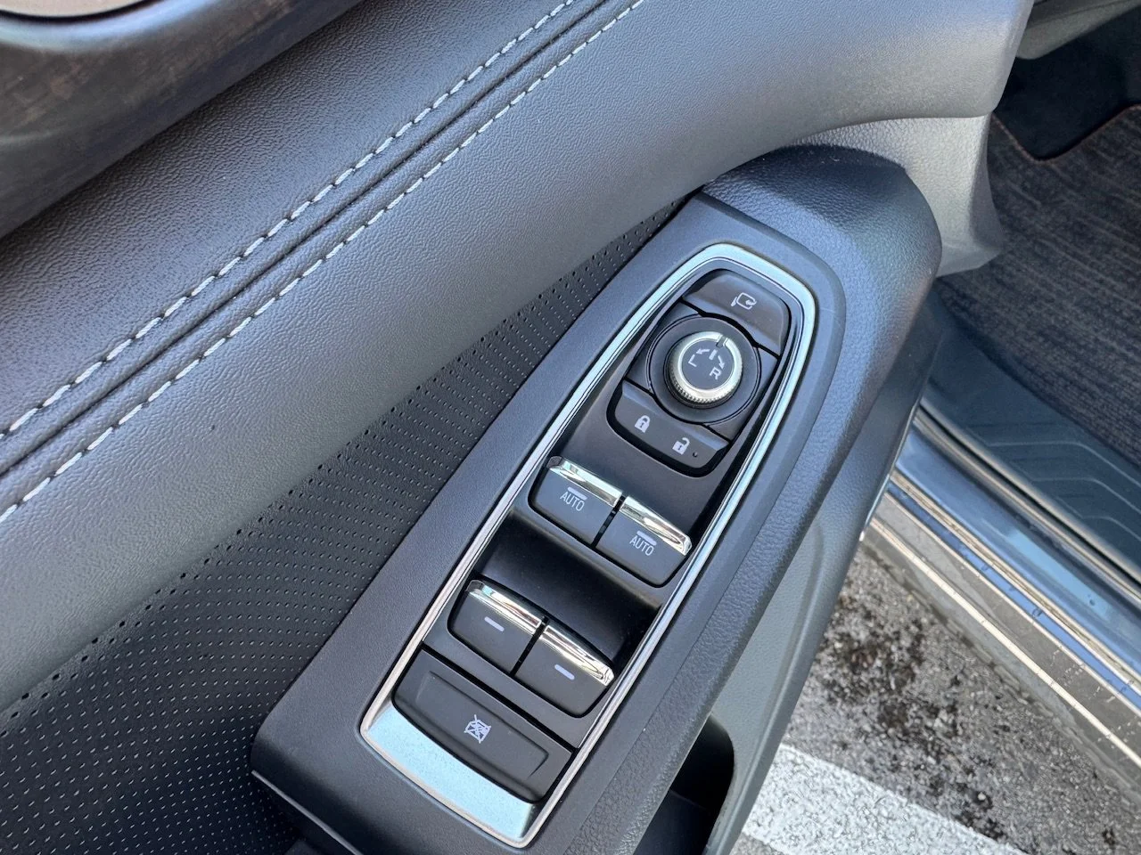 Certified Used 2026 Magnetite Gray Metallic Subaru Touring image 10