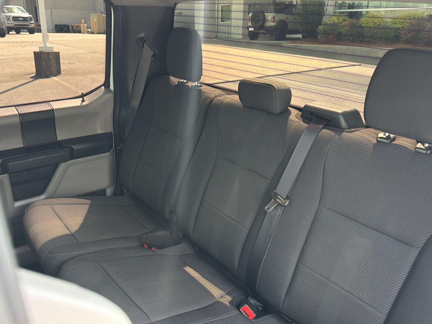 Used 2018 Oxford White Ford XL image 30