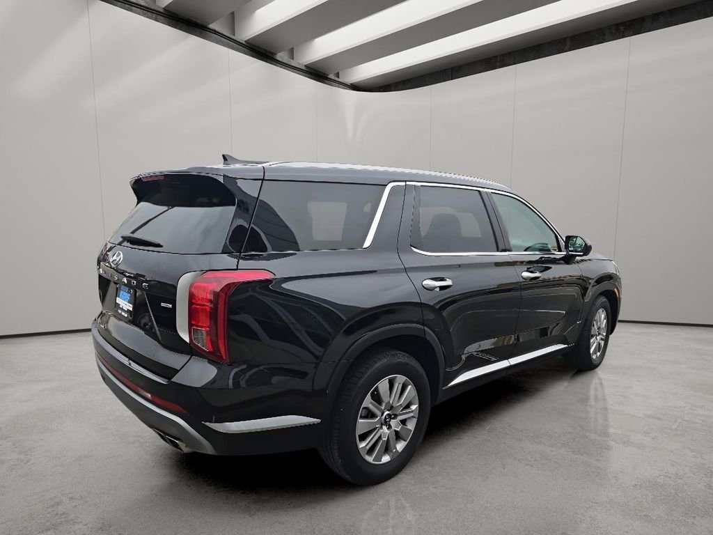 Used 2025 Abyss Black Pearl Hyundai SEL image 5