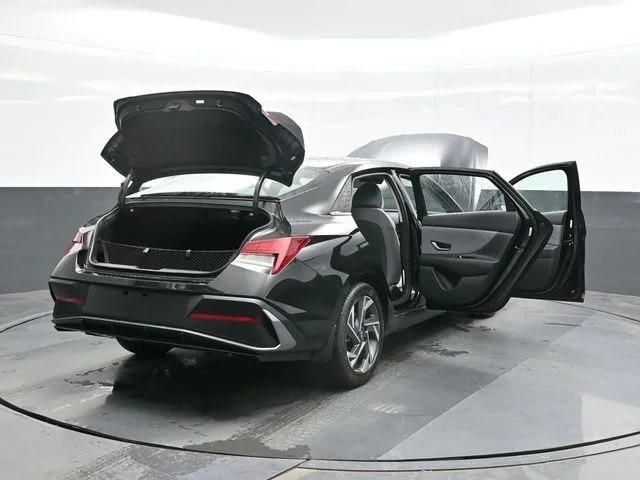 New 2026 Black Hyundai Limited image 29