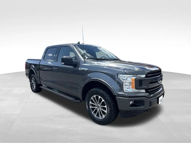 Used 2019 Gray Ford XLT image 1