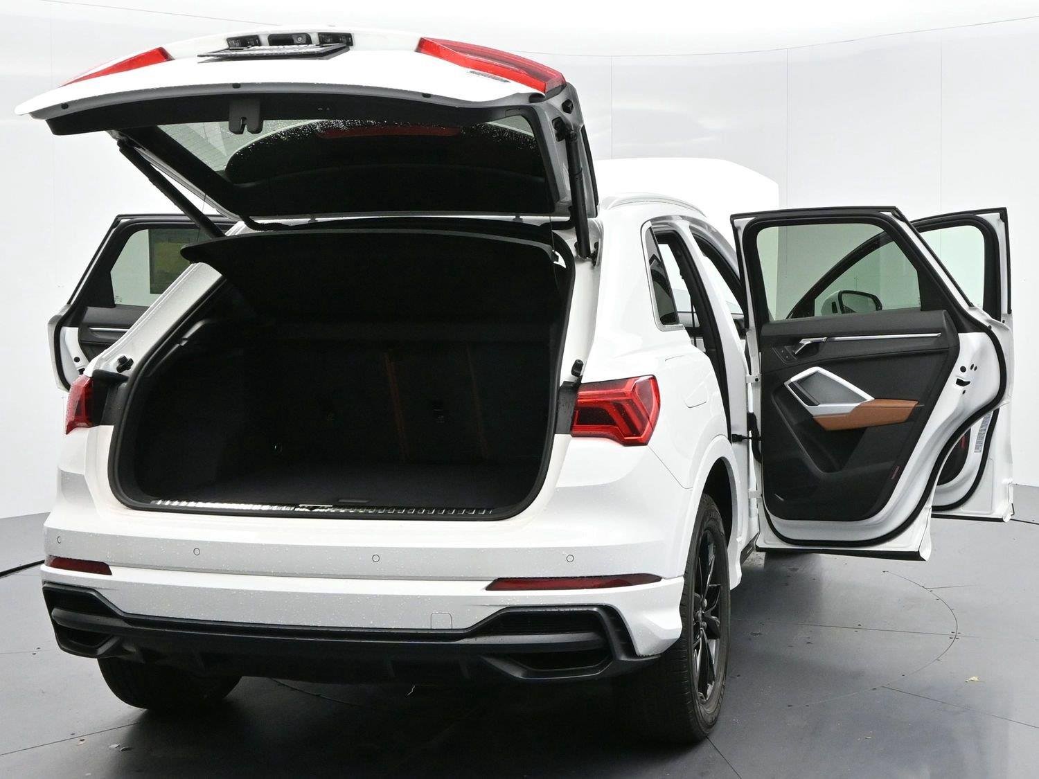 Used 2021 Ibis White Audi S line Premium image 31