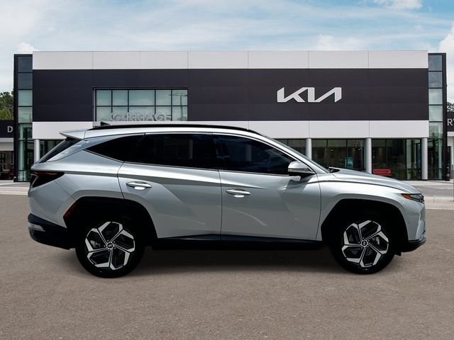 Used 2022 Silver Hyundai Limited image 9